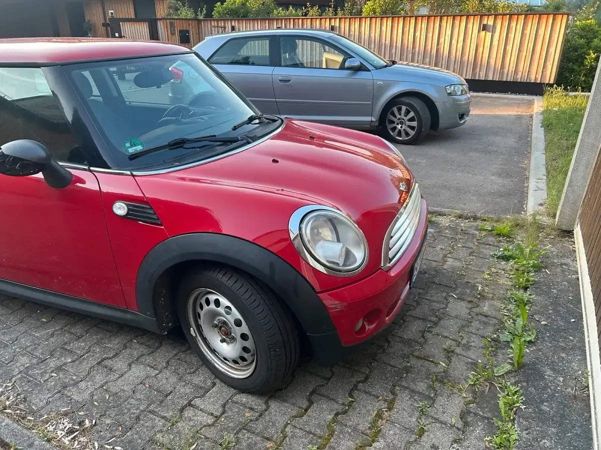 Gebraucht Mini Cooper 75 PS (55 kW) 2009 Rot Kleinwagen