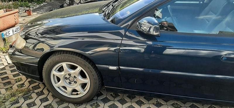 Gebraucht Opel Omega 179 PS (131 kW) 2001 Blau Limousine