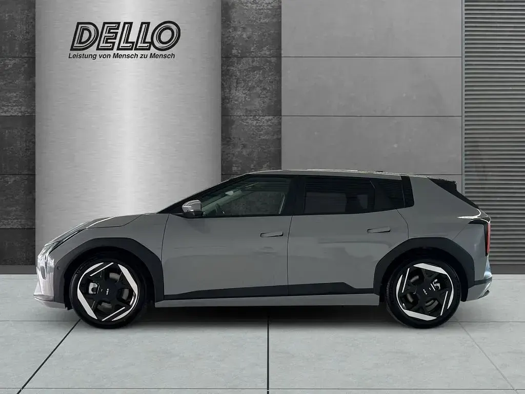 Neu Kia EV4 Earth 150 kW (204 PS) 2026 Grau Limousine