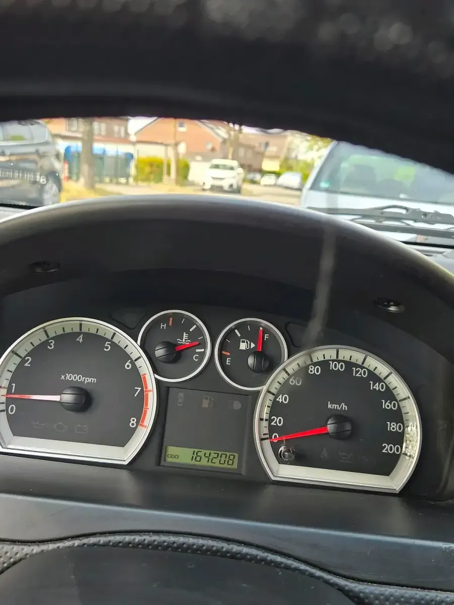 Second-hand Chevrolet Aveo 84 CP (61 kW) 2008 Albastru Hatchback