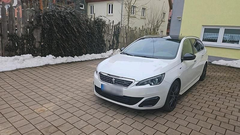 Gebraucht Peugeot 308 GT 205 PS (150 kW) 2016 Weiß Kombi