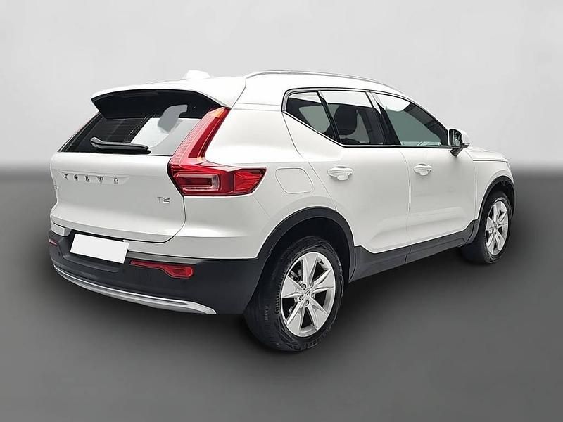 Gebraucht Volvo XC40 Core 129 PS (94 kW) 2024 Weiß SUV