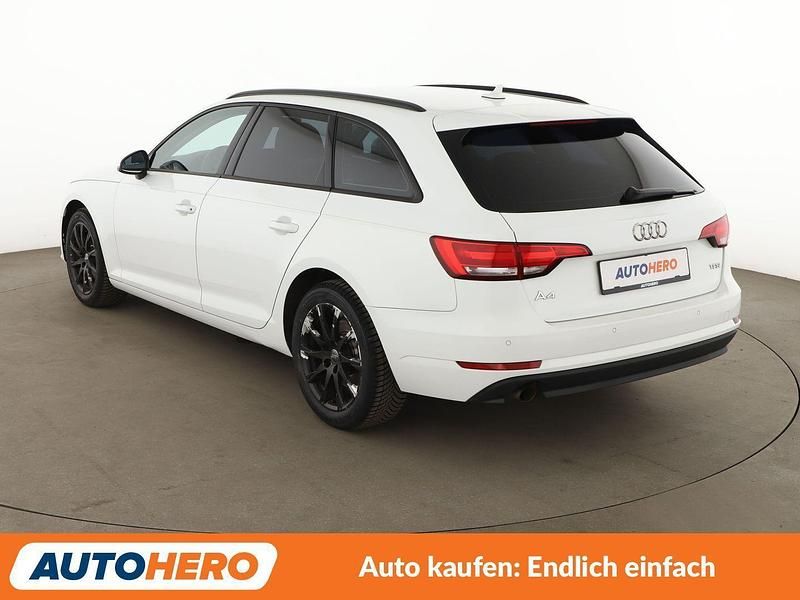 Gebraucht Audi A4 Comfort 150 PS (110 kW) 2017 Ibisweiss Kombi