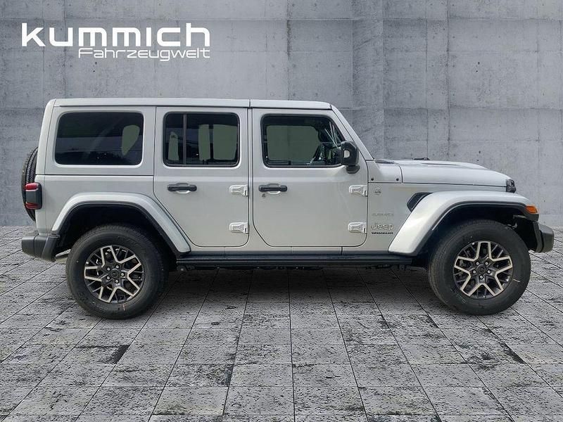 Neu Jeep Wrangler Sahara 272 PS (200 kW) 2025 Silber SUV