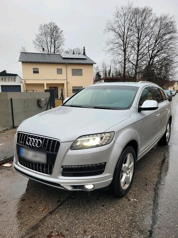 Gebraucht Audi Q7 245 PS (180 kW) 2013 Silber SUV