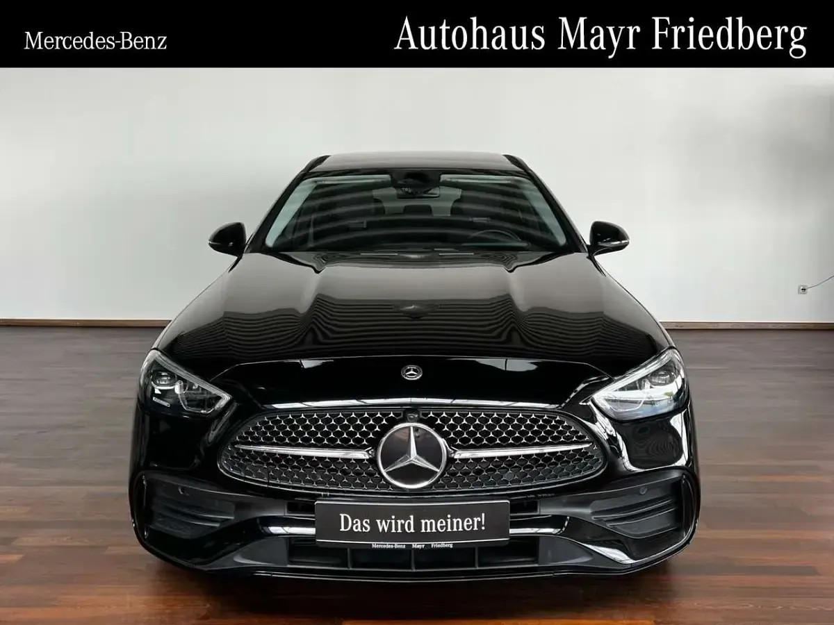 Gebraucht Mercedes C200 AMG 204 PS (150 kW) 2025 Lack obsidianschwarz Kombi