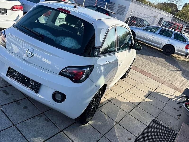 Gebraucht Opel Adam Basis 69 PS (50 kW) 2013 Casablanca white/arctic white Kleinwagen
