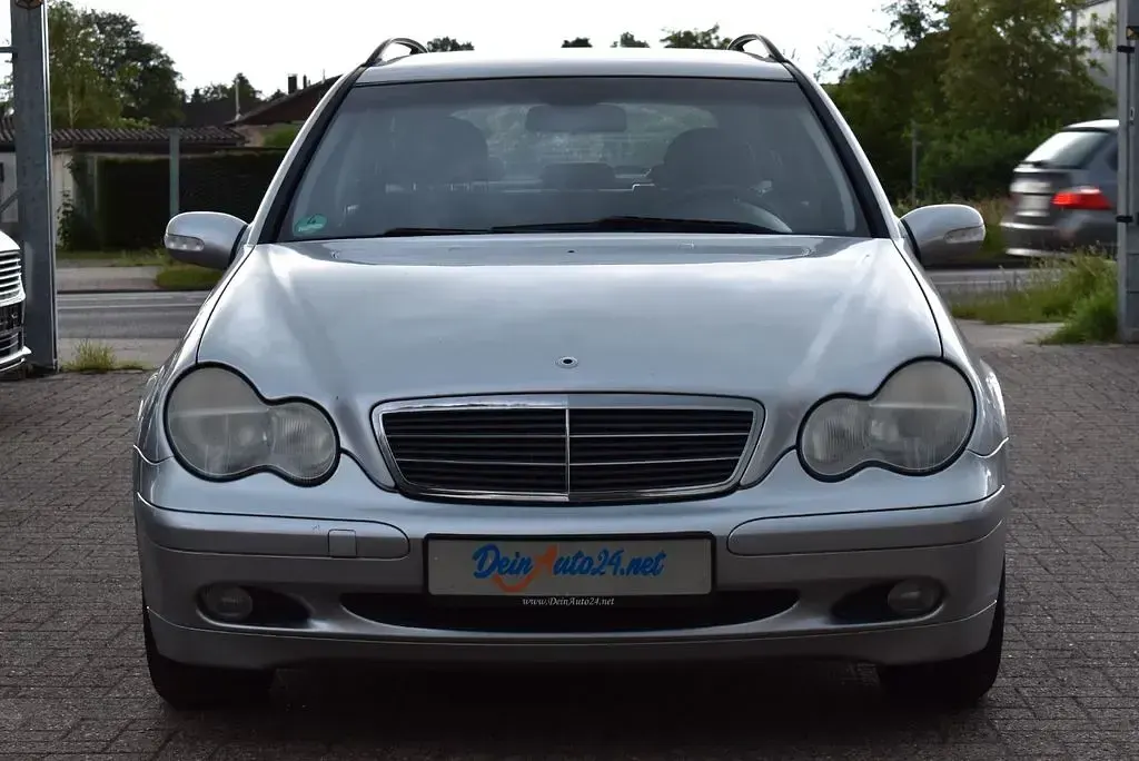 Gebraucht Mercedes C180 143 PS (105 kW) 2003 Silber Kombi