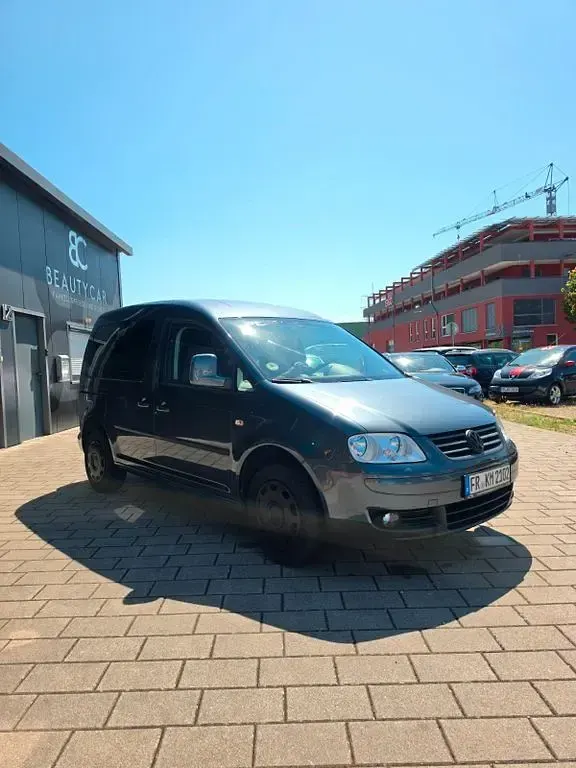 Gebraucht VW Caddy Life 102 PS (75 kW) 2010 Grau Van / Kleinbus