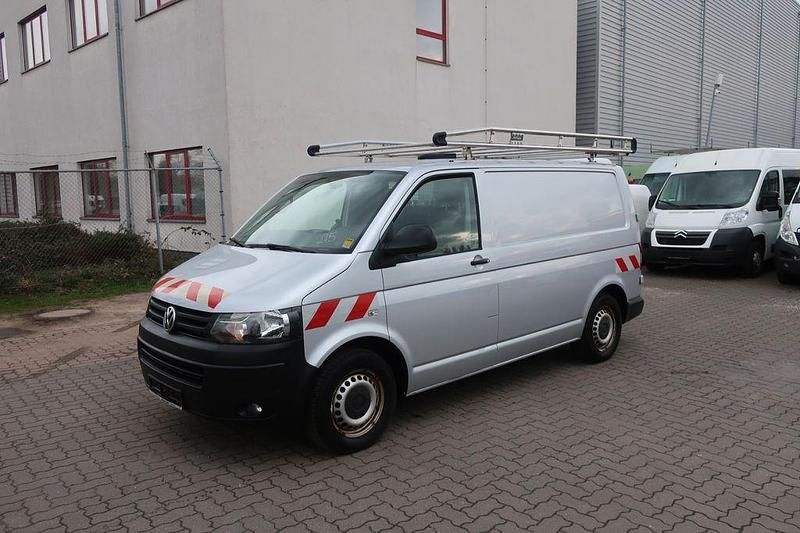 Gebraucht VW T5 140 PS (102 kW) 2013 Silber Van