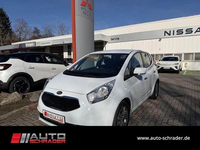 Gebraucht Kia Venga DREAM-TEAM Edition 90 PS (66 kW) 2018 Weiß Kleinwagen