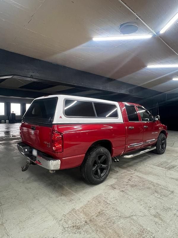 Second-hand Dodge Ram 350 CP (257 kW) 2008 Roșu Pickup