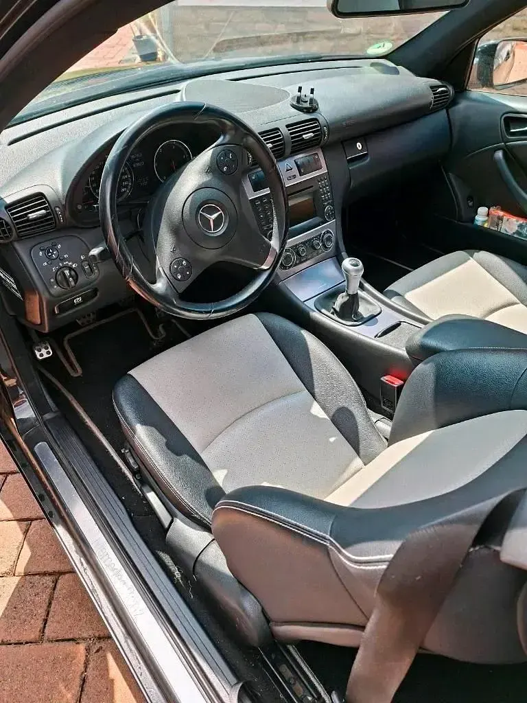 Gebraucht Mercedes CLC200 122 PS (89 kW) 2010 Schwarz Coupé