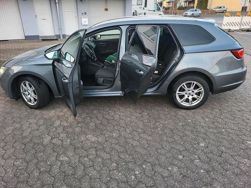 Gebraucht Seat Leon 150 PS (110 kW) 2017 Silber Kombi