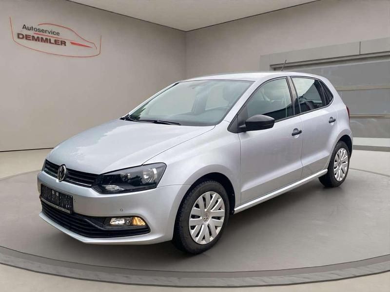 Reflexsilber metallic Gebraucht 2016 VW Polo Trendline Kleinwagen | 9.900 € (Fairer Preis) - Bild 1/4