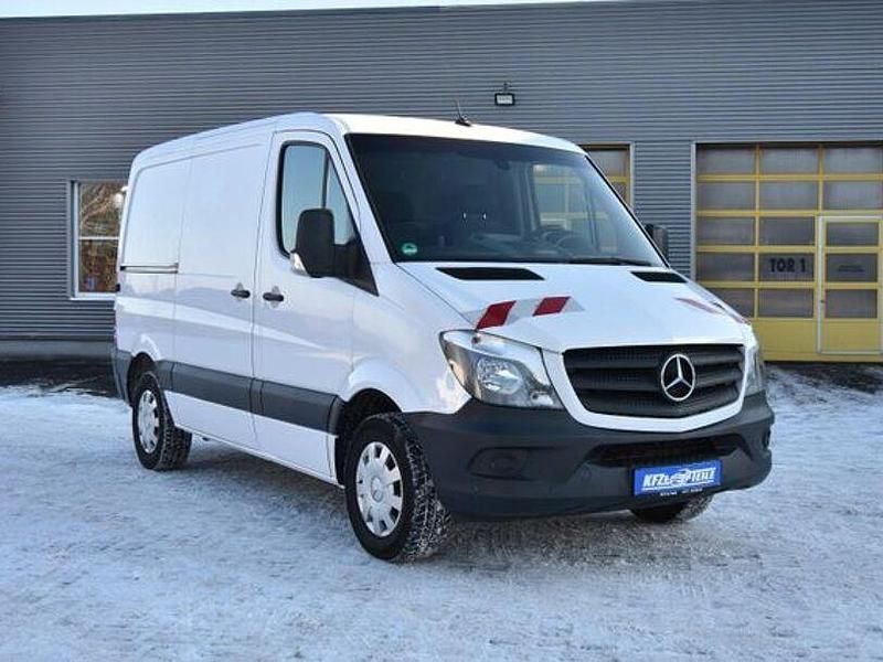 Second-hand Mercedes Sprinter 143 CP (105 kW) 2018 Alb Van