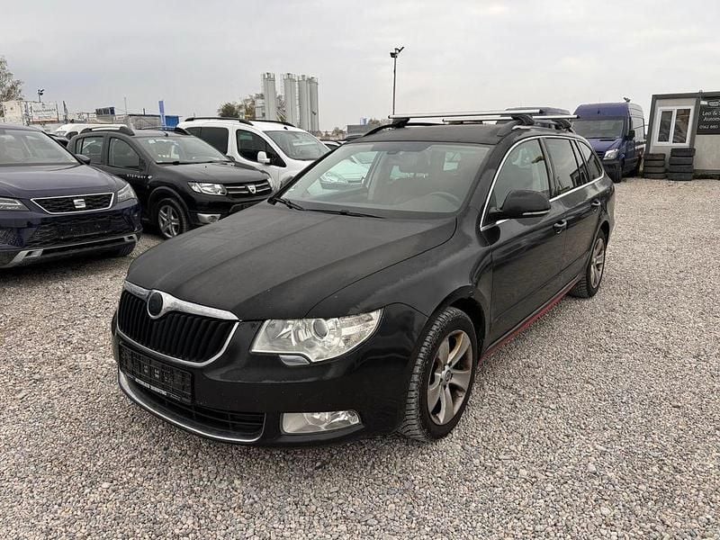Gebraucht Skoda Superb Ambition 170 PS (125 kW) 2012 Silber Limousine