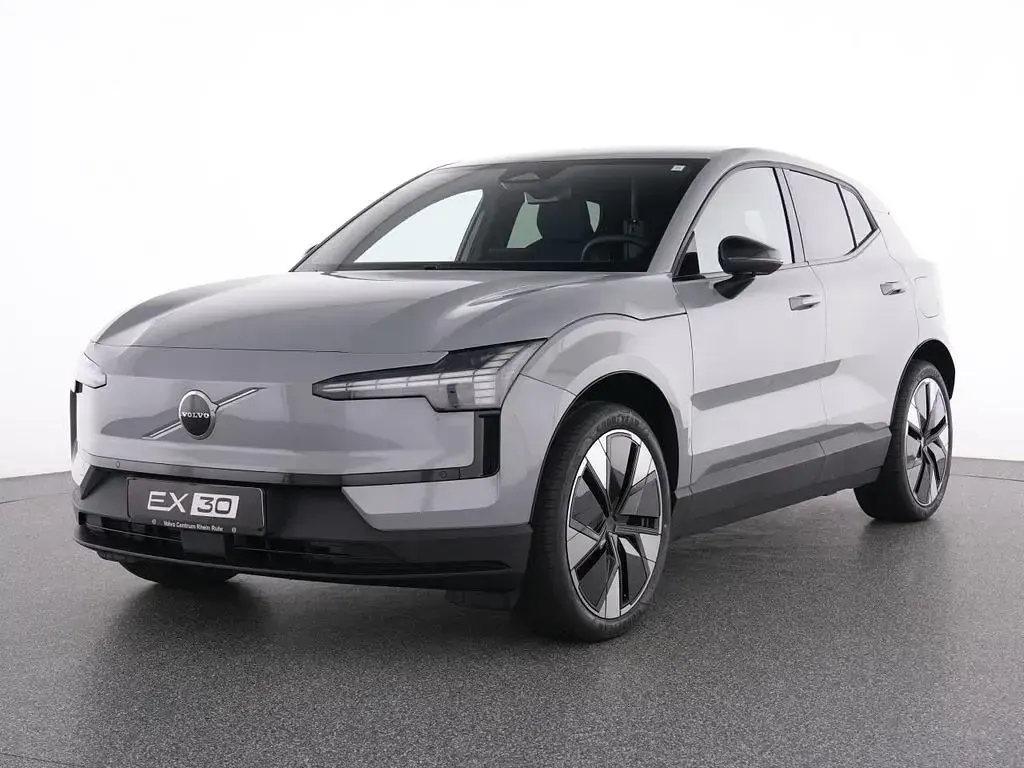 Używany Volvo EX30 Plus 200 kW (272 KM) 2025 Szary SUV