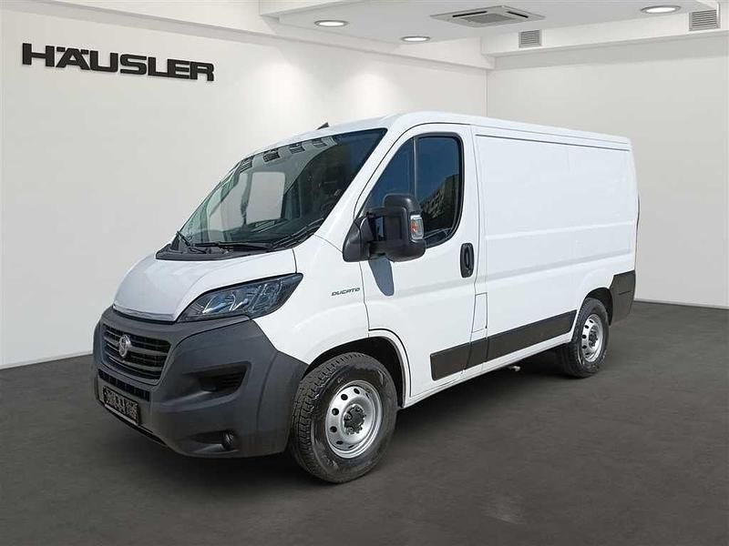 Weiss Gebraucht 2021 Fiat Ducato Van | 23.890 € (Etwas zu teuer) - Bild 1/4