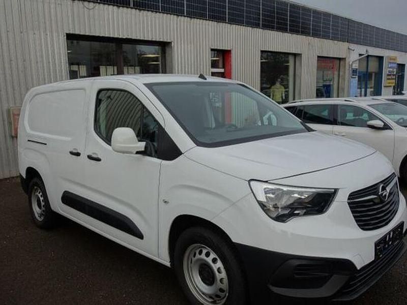 Gebraucht Opel Combo Edition 102 PS (75 kW) 2021 Andere Limousine
