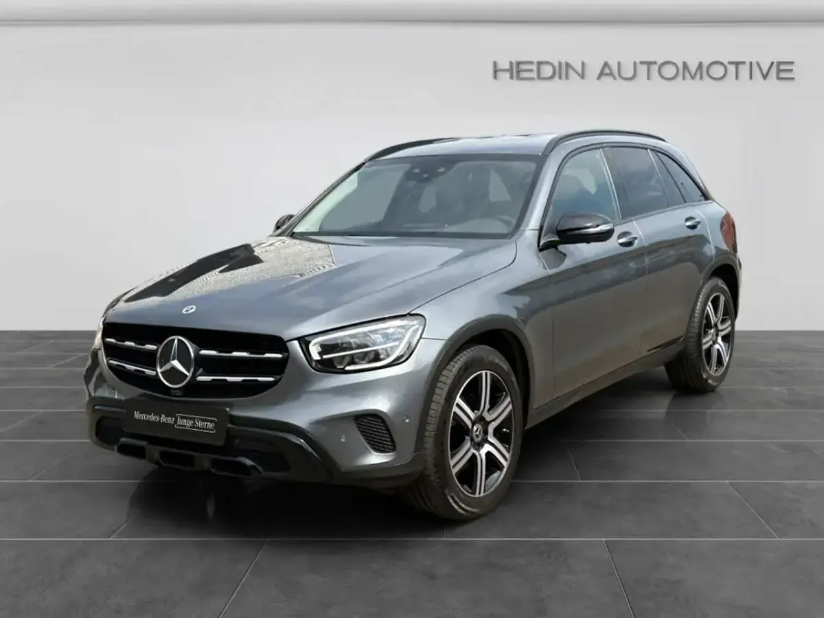 Gebraucht Mercedes GLC300 Exclusive 245 PS (180 kW) 2021 Szary SUV