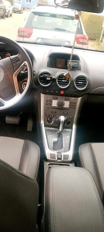 Gebraucht Opel Antara 163 PS (119 kW) 2012 Gelb SUV