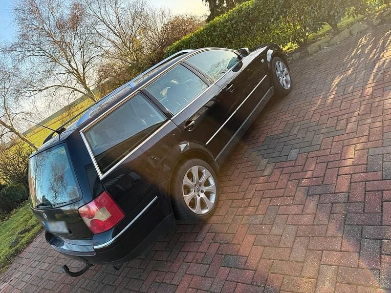Gebraucht VW Passat Highline 179 PS (131 kW) 2004 Schwarz Kombi