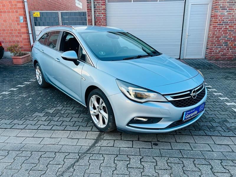 Gebraucht Opel Astra Enjoy 136 PS (100 kW) 2019 Andere farben Kombi