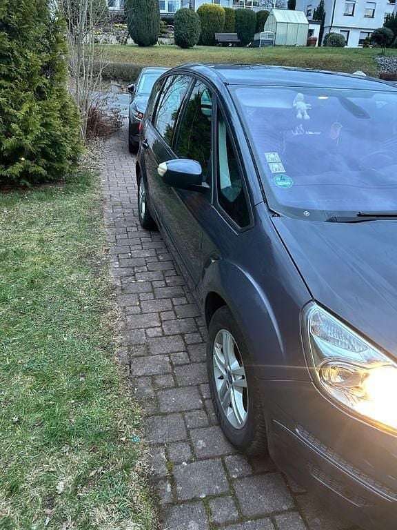 Gebraucht Ford S-MAX S 116 PS (85 kW) 2011 Grau Van / Kleinbus