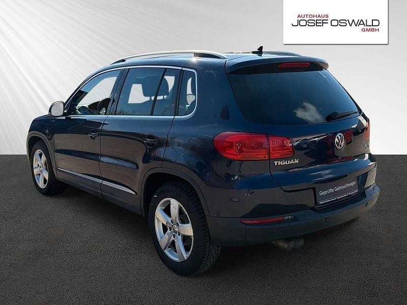 Gebraucht VW Tiguan LOUNGE 110 PS (80 kW) 2016 Blau SUV