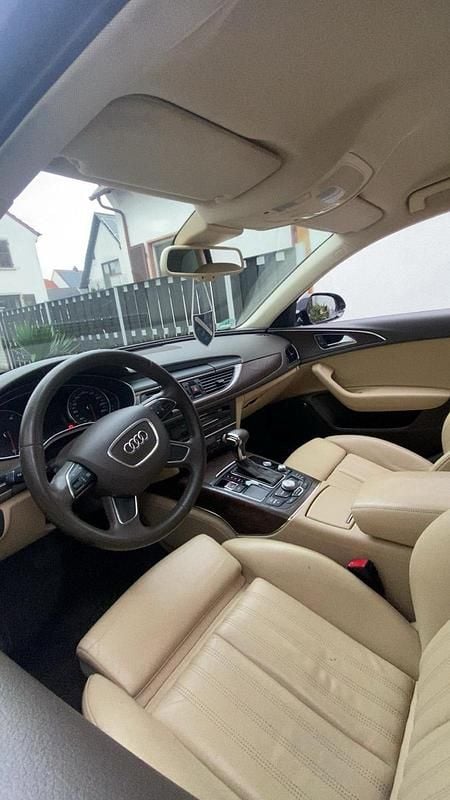 Gebraucht Audi A6 204 PS (150 kW) 2013 Schwarz Kombi