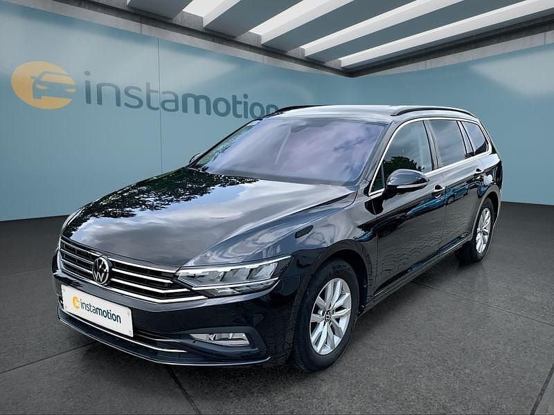 Schwarz Gebraucht 2023 VW Passat Kombi | 28.349 € (Fairer Preis) - Bild 1/4