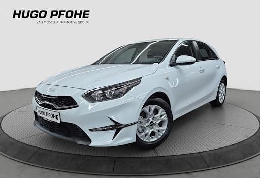 Neu Kia Ceed Vision 100 PS (73 kW) 2025 Weiß Kleinwagen