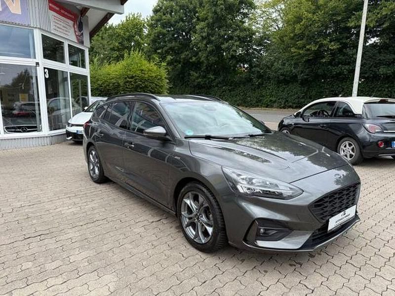 Gebraucht Ford Focus ST-Line 120 PS (88 kW) 2020 Grau Limousine