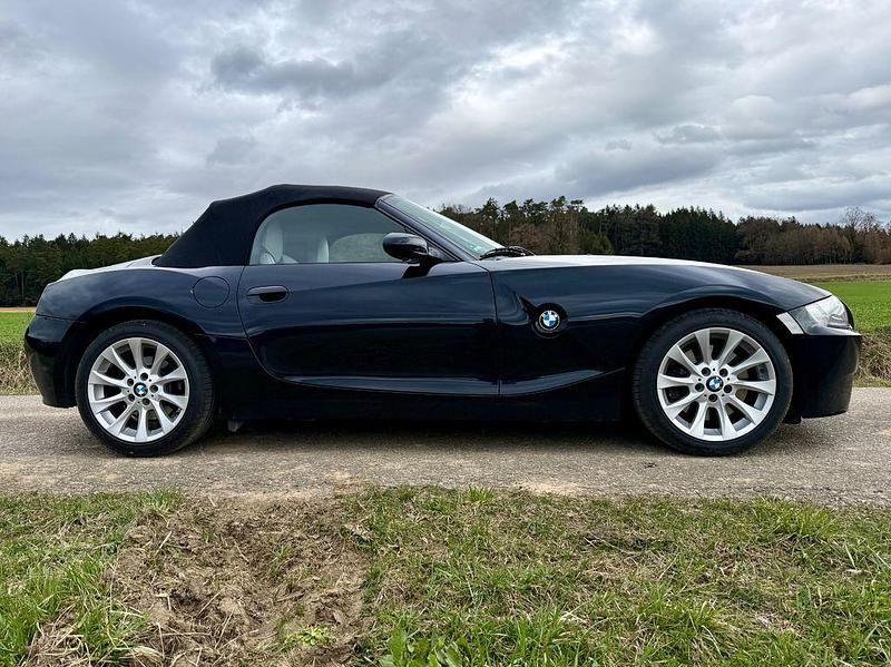 Gebraucht BMW Z4 Advantage 265 PS (194 kW) 2007 Schwarz Cabrio