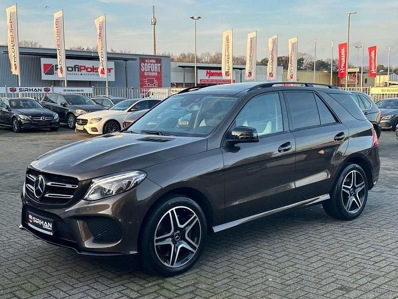Braun Gebraucht 2016 Mercedes GLE43 AMG AMG SUV | 23.950 € (Superpreis) - Bild 1/4