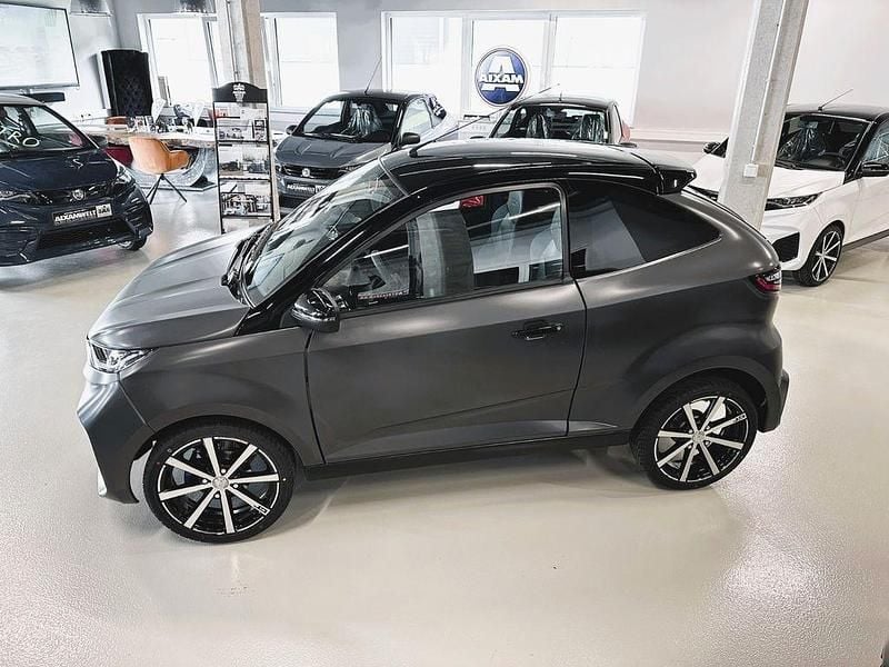 Neu Aixam Coupe GTI 2026 Graphitmatt Coupé