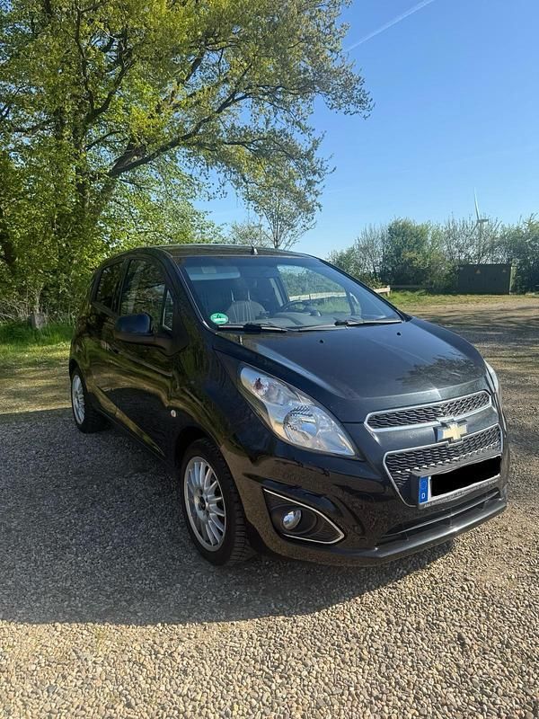 Schwarz Gebraucht 2013 Chevrolet Spark Kleinwagen | 2.800 € (Guter Preis) - Bild 1/4