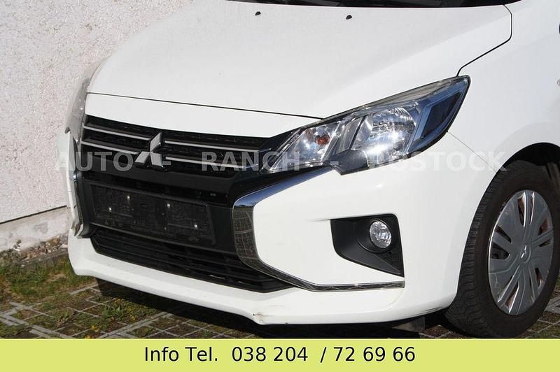 Second-hand Mitsubishi Space Star Active 71 CP (52 kW) 2020 Alb Hatchback