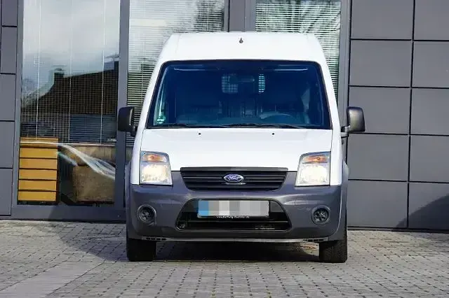 Używany Ford Transit Connect 90 KM (66 kW) 2012 Biały Minivan