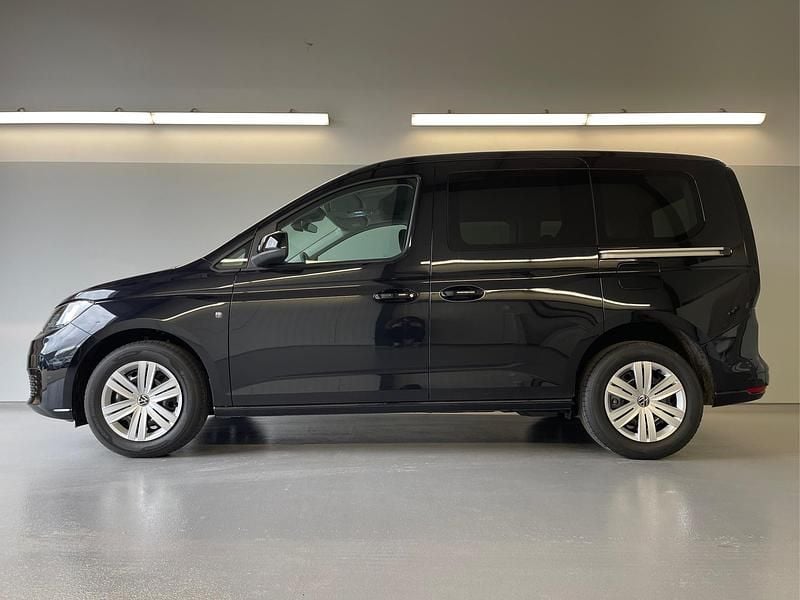 Neu VW Caddy 116 PS (85 kW) 2025 [2t2t] deep black metallic Van / Kleinbus