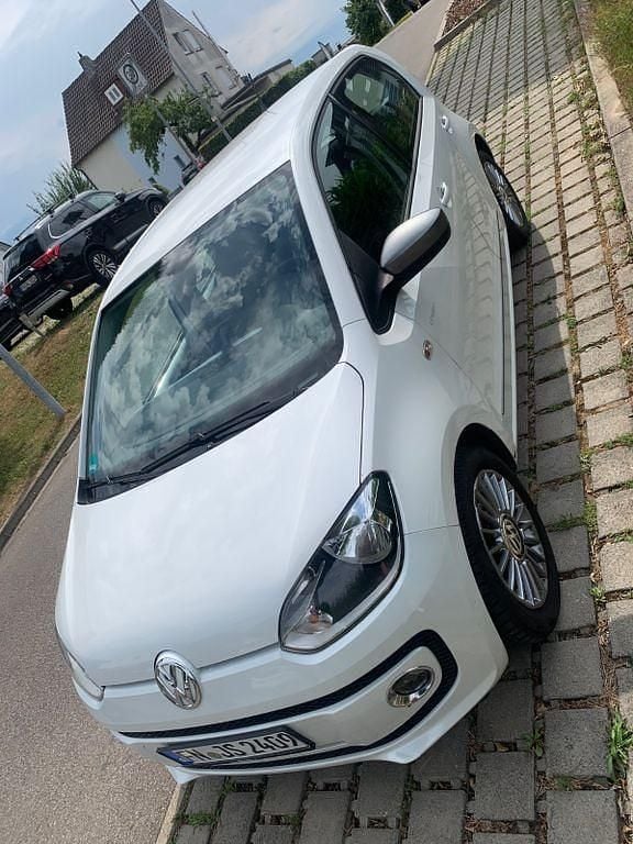 Weiß Gebraucht 2013 VW up! Kleinwagen | 5.499 € (Fairer Preis) - Bild 1/3