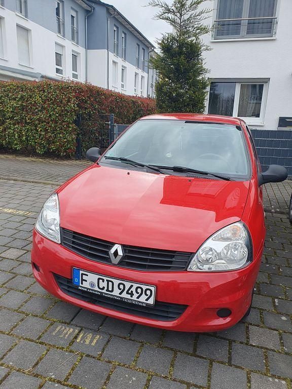 Gebraucht Renault Clio II Campus 58 PS (42 kW) 2010 Rot Limousine