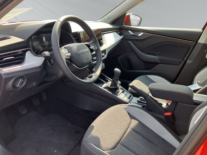 Gebraucht Skoda Kamiq Tour 116 PS (85 kW) 2025 Rot SUV