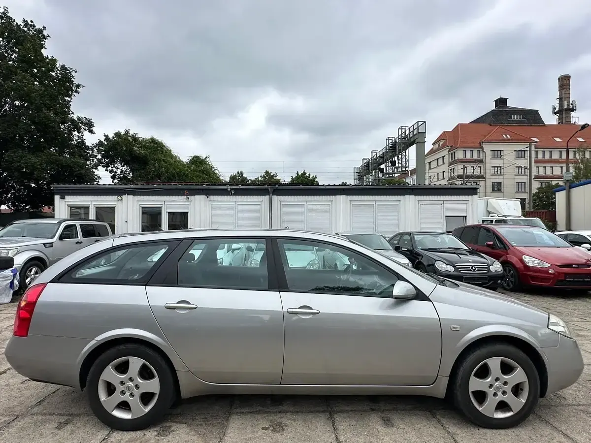 Gebraucht Nissan Primera 140 PS (102 kW) 2003 Gold Limousine