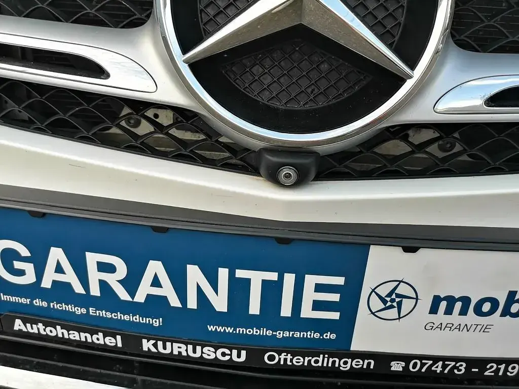 Gebraucht Mercedes GLC250 AMG line 204 PS (150 kW) 2017 Weiß SUV
