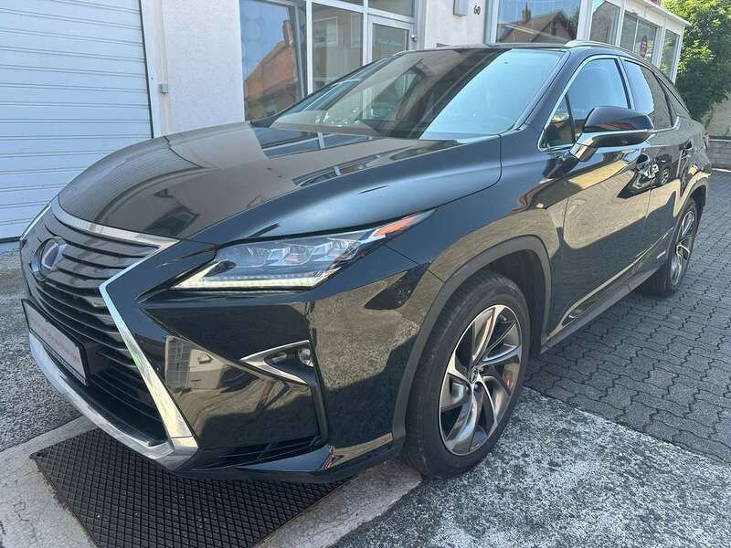 Graphitschwarz (metallic) Gebraucht 2019 Lexus RX450h Luxury Line SUV | 39.500 € (Fairer Preis) - Bild 1/4