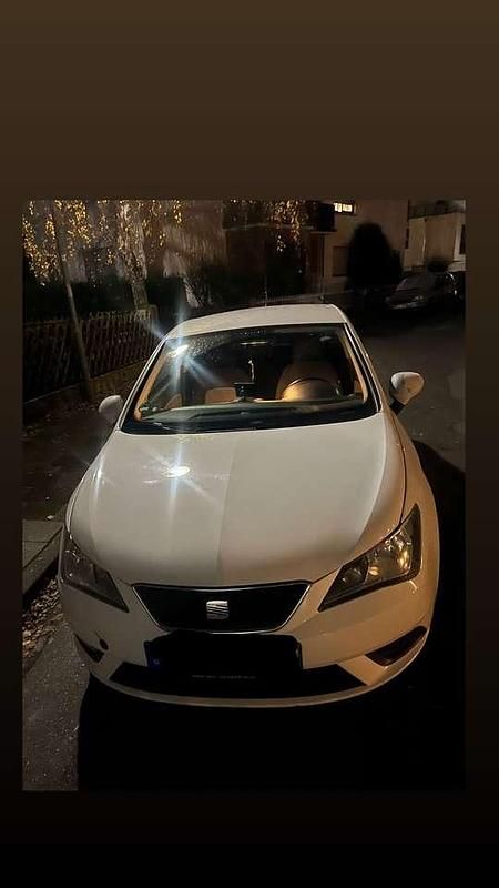 Gebraucht Seat Ibiza 64 PS (47 kW) 2012 Weiß Kleinwagen