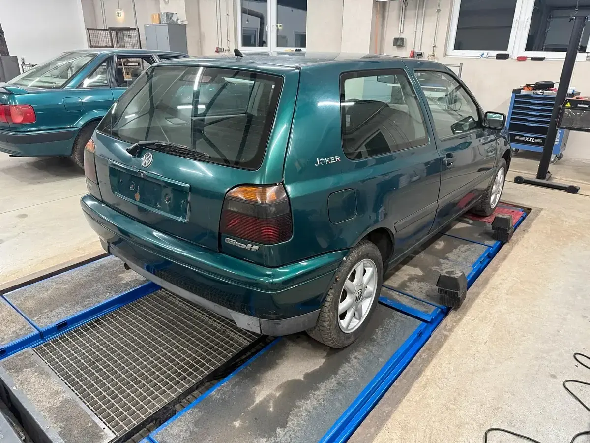 Brugt VW Golf III 60 HK (44 kW) 1997 Grøn Hatchback