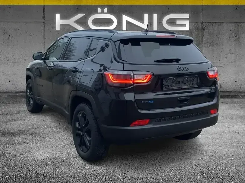 Used Jeep Compass 239 HP (175 kW) 2022 Black SUV
